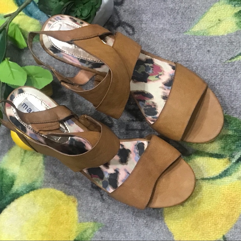 🎉Steve Madden Platform Wedge Sandals
